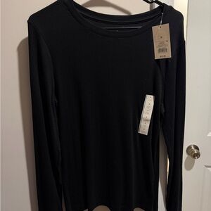 a new day Women's Black Long-Sleeve Crewneck Shirt
